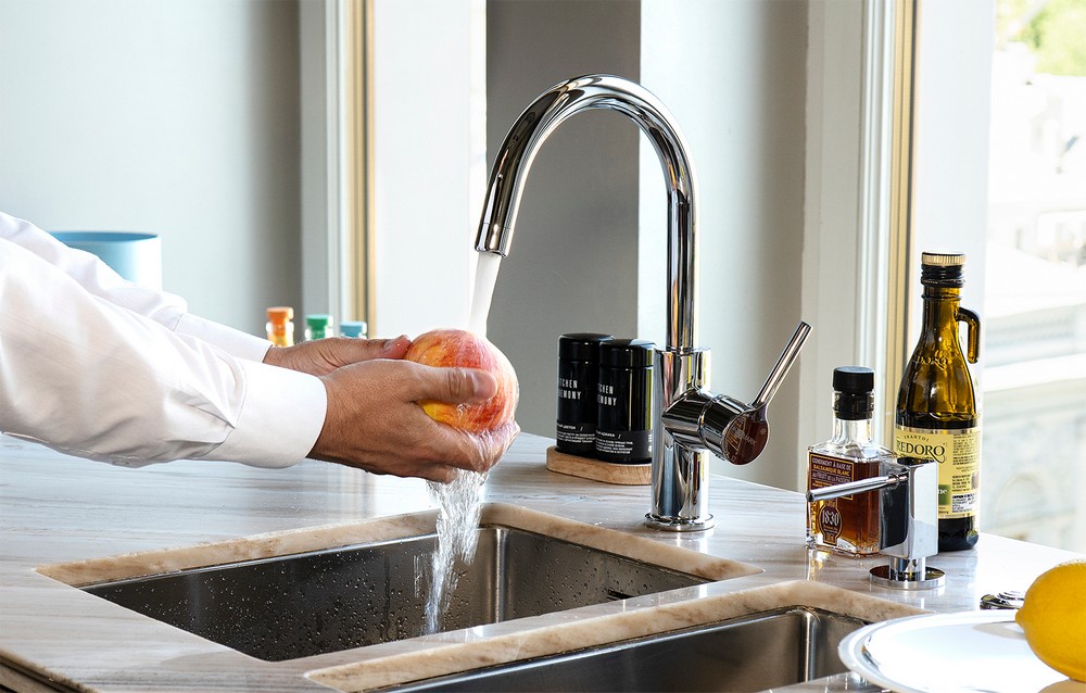 Musluk onarım çalışması